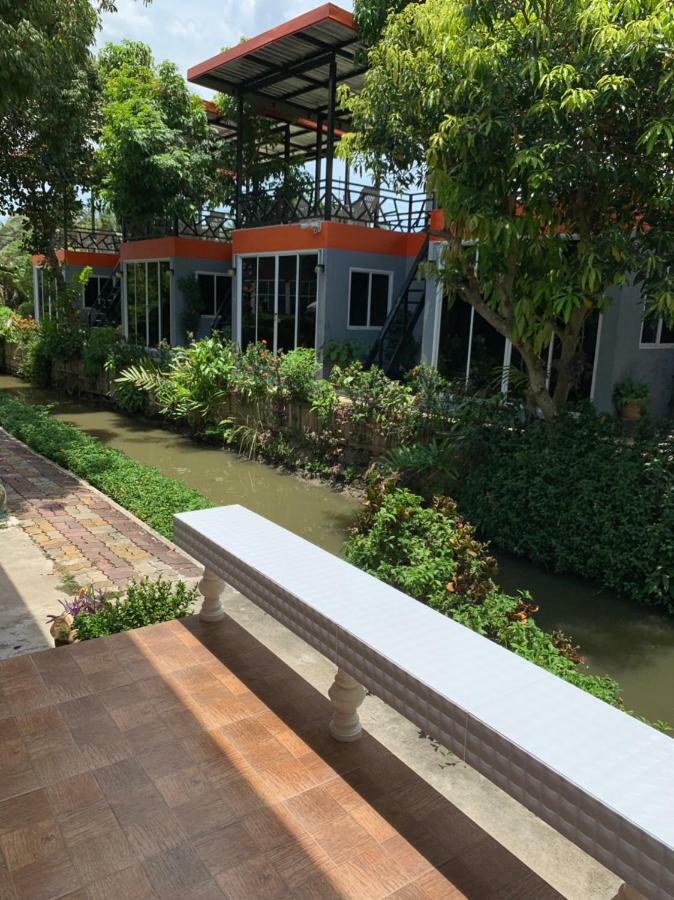 Meephawa Resort Ампхава Экстерьер фото